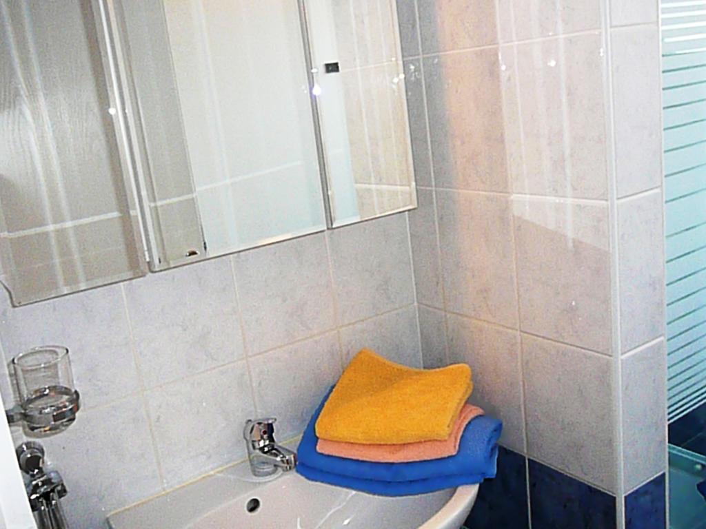 Heviz -Alsopahok Villa-Erika Apartman Exterior photo
